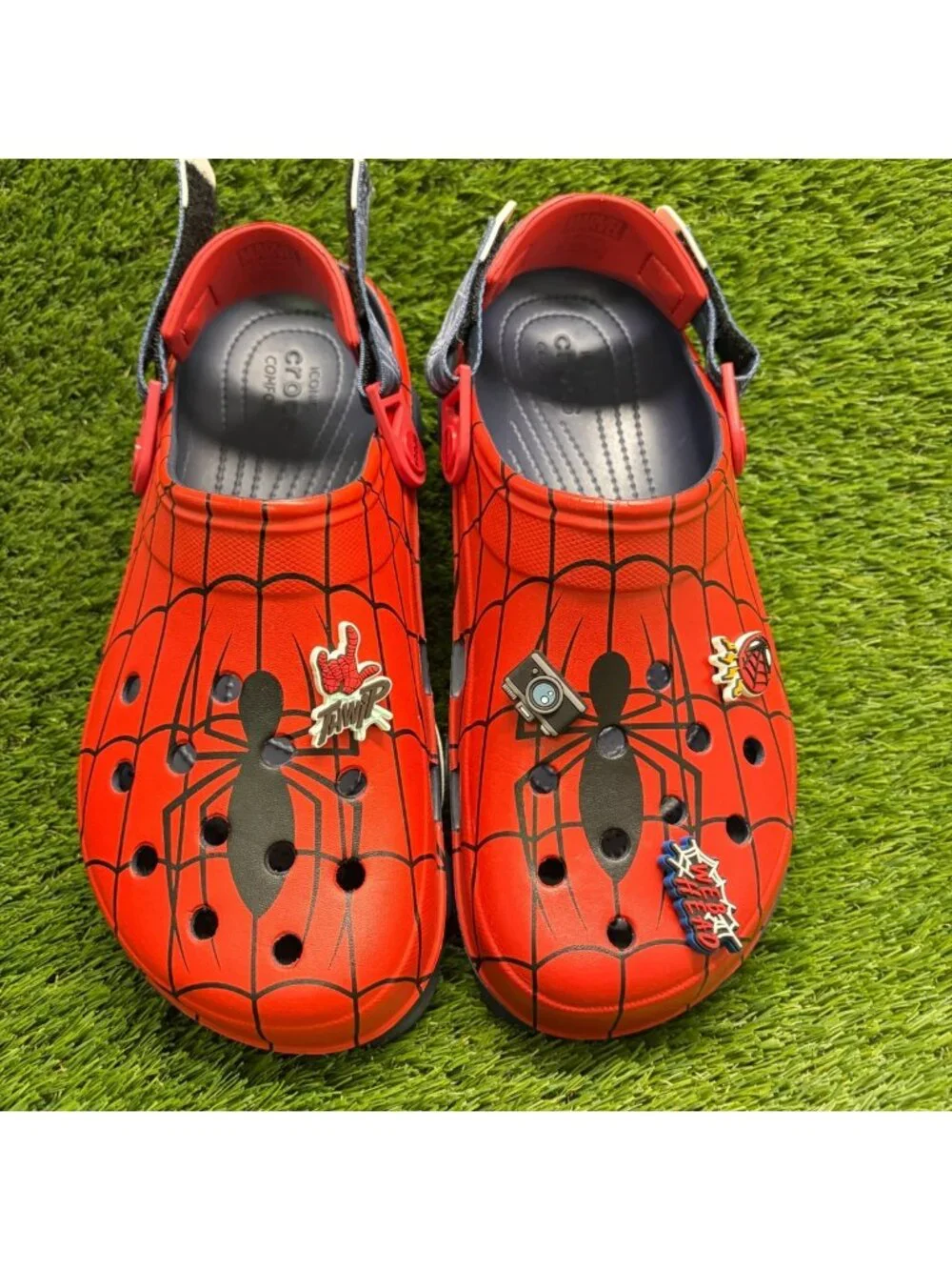 Crocs Spider-Man All-Terrain Mens Size 11 Red Black Beach Outdoor Clogs Sandals